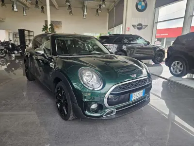 Usata Mini Cooper SD Clubman Business 190 CV (139 kW) 2016 Verde Station wagon