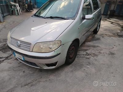 Usata Fiat Punto Dynamic 2004 Grigio Utilitaria