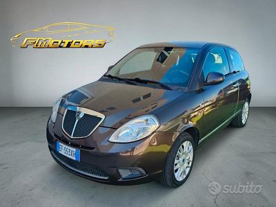 Usata Lancia Ypsilon 69 CV (50 kW) 2012 Utilitaria