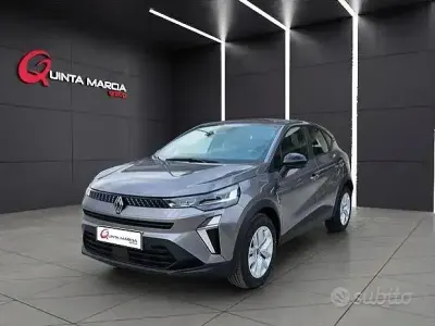 Nuova Renault Captur Evolution 119 CV (87 kW) 2026 Grigio SUV