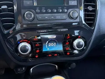 Usata Nissan Juke Visia 110 CV (80 kW) 2011 Bianco SUV