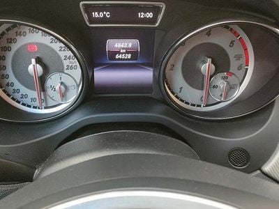 Occasion Mercedes CLA200 136 ch (100 kW) 2015 Gris Coupé
