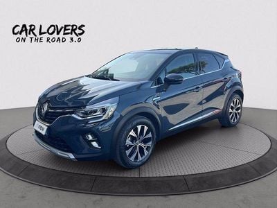 Usata Renault Captur Intens 101 CV (74 kW) 2022 Blu scuro SUV