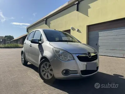 Usata Opel Agila 86 CV (63 kW) 2008 Grigio Utilitaria