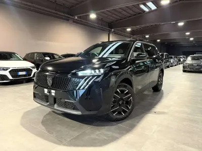 Nuova Peugeot 5008 GT 136 CV (100 kW) 2026 Nero SUV