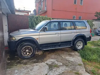 Usata Mitsubishi Pajero Sport 100 CV (73 kW) 1998 Grigio SUV