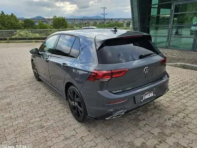 Usata VW Golf VII Style 150 CV (110 kW) 2021 Utilitaria