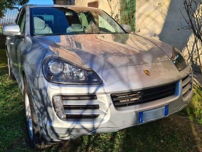 usata Porsche Cayenne 3.0 tdi V6 tiptronic dpf