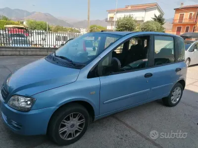 Usata Fiat Multipla 103 CV (75 kW) 2008 Bluazzurro Monovolume