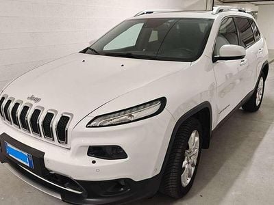 Second-hand Jeep Cherokee Limited 170 CP (125 kW) 2015 Alb SUV
