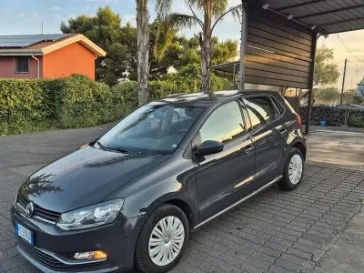 Usata VW Polo Comfortline 90 CV (66 kW) 2016 Grigio Berlina