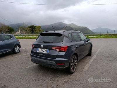 Usata Seat Arona 95 CV (69 kW) 2024 Blu SUV