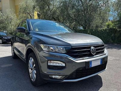 Usata VW T-Roc Style 150 CV (110 kW) 2020 Grigio SUV
