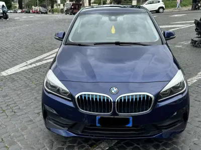 Gebraucht BMW 225 Active Tourer iPerformance 136 PS (100 kW) 2019 Blau Van / Kleinbus
