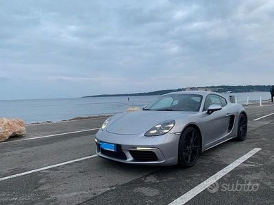 Usata Porsche 718 2019 Grigio Coupé