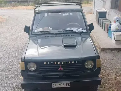Usata Mitsubishi Pajero 95 CV (69 kW) 1990 SUV