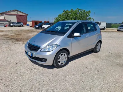 Usata Mercedes A160 Avantgarde 82 CV (60 kW) 2011 Grigio Berlina
