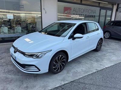 Usata VW Golf VIII Life 116 CV (85 kW) 2020 Bianco Berlina