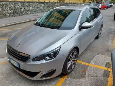 Usata Peugeot 308 SW GT-line 120 CV (88 kW) 2017 Station wagon