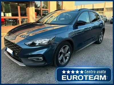 Usata Ford Focus Active 120 CV (88 kW) 2019 Blu Berlina