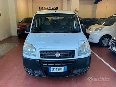 Usata Fiat Doblò Active 103 CV (75 kW) 2008 Bianco Monovolume