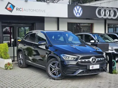 Usata Mercedes GLA250 Premium 160 CV (117 kW) 2022 Kosmosblack  met. SUV