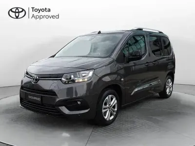 Usata Toyota Proace Verso City 130 CV (95 kW) 2022 Grigio Station wagon