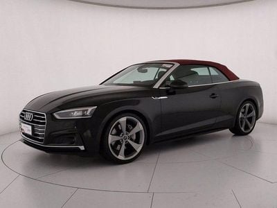 Usata Audi A5 Cabriolet Sport 245 CV (180 kW) 2019 Nero mito metallizzato rosso Cabrio