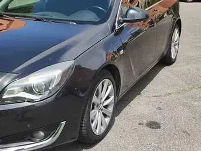 Usata Opel Insignia Cosmo 140 CV (102 kW) 2015 Nero Station wagon