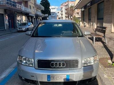 Usata Audi A4 131 CV (96 kW) 2003 Grigio Berlina