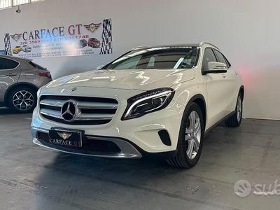 Usata Mercedes GLA220 177 CV (130 kW) 2016 Bianco SUV