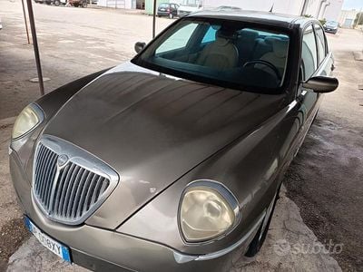 Usata Lancia Thesis 185 CV (136 kW) 2008 Berlina