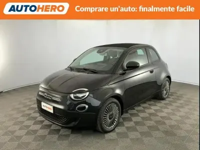 Usata Fiat 500e Icon 86 kW (118 CV) 2021 Nero Cabrio