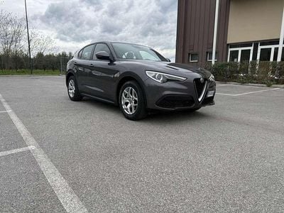 Usata Alfa Romeo Stelvio Business 160 CV (117 kW) 2020 Grigio SUV