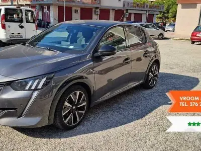 Usata Peugeot 208 101 CV (74 kW) 2023 Grigio Utilitaria