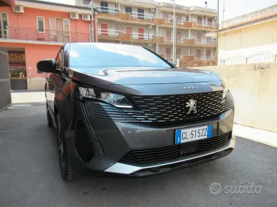 Usata Peugeot 3008 Allure 131 CV (96 kW) 2022 Grigio SUV