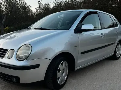 Usata VW Polo 64 CV (47 kW) 2003 Grigio Berlina