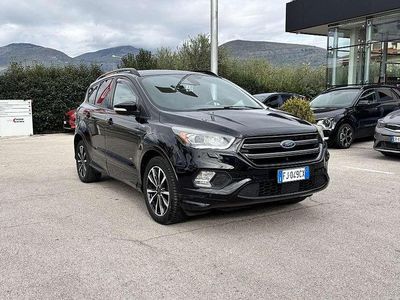 Nero Usata 2017 Ford Kuga Business Edition SUV | 17.500 € (Molto cara)