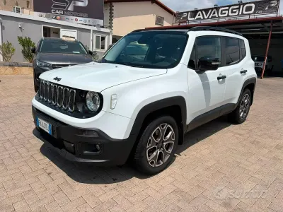 Usata Jeep Renegade Limited 140 CV (102 kW) 2015 Bianco SUV