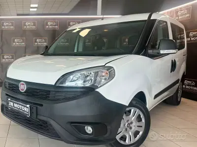 Usata Fiat Doblò 95 CV (69 kW) 2018 Bianco Monovolume