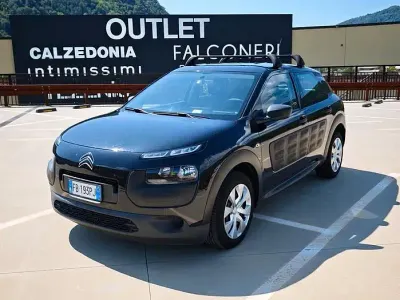 Usata Citroën C4 75 CV (55 kW) 2016 Nero SUV