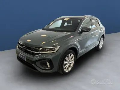Usata VW T-Roc R-line 150 CV (110 kW) 2025 Blu SUV