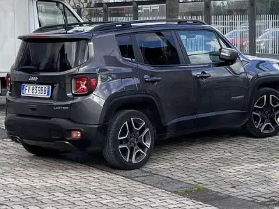 Usata Jeep Renegade Limited 120 CV (88 kW) 2018 Grigio SUV