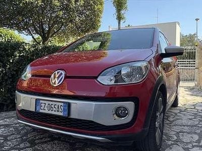 Usata VW up! 75 CV (55 kW) 2015 Rosso Utilitaria