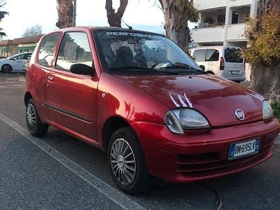 Usata Fiat 600 2000 Rosso Berlina