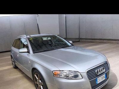 Usata Audi A4 140 CV (102 kW) 2005 Grigio Station wagon