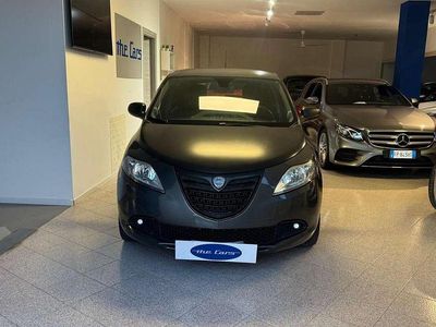Usata Lancia Ypsilon S 69 CV (50 kW) 2015 Grigio Utilitaria
