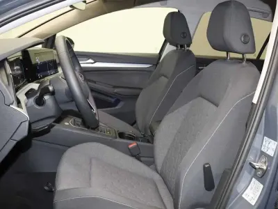 Usata VW Golf VIII Style 116 CV (85 kW) 2023 Berlina