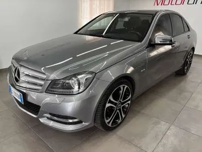 Usado Mercedes C200