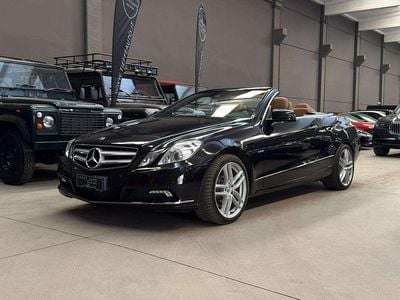 Usata Mercedes E350 Avantgarde 265 CV (194 kW) 2012 Nero metallizzato Cabrio